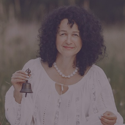 Marina L. – Guía de Círculos de Mujeres

Marina facilita espacios de encuentro, sanación y ritual entre mujeres. Sus círculos trabajan con fases lunares, elementos y la reconexión con lo femenino.


